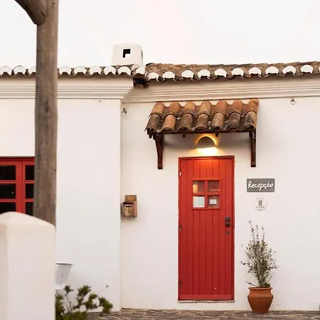 Landhaus Aldeia Da Pedralva - Slow Village *
